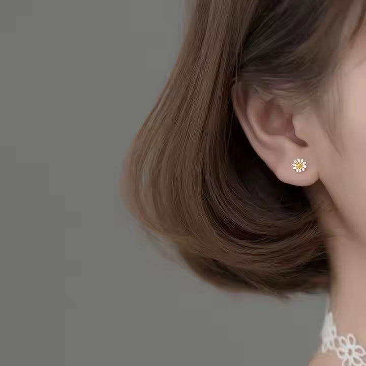 Little Daisy Stud Earring