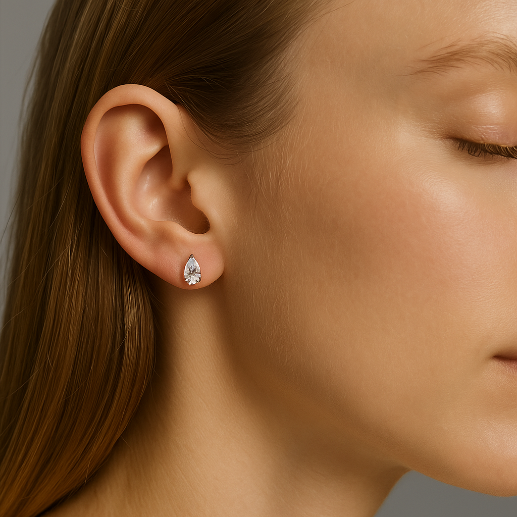 Teardrop 5A zircon stud earrings- minimalist