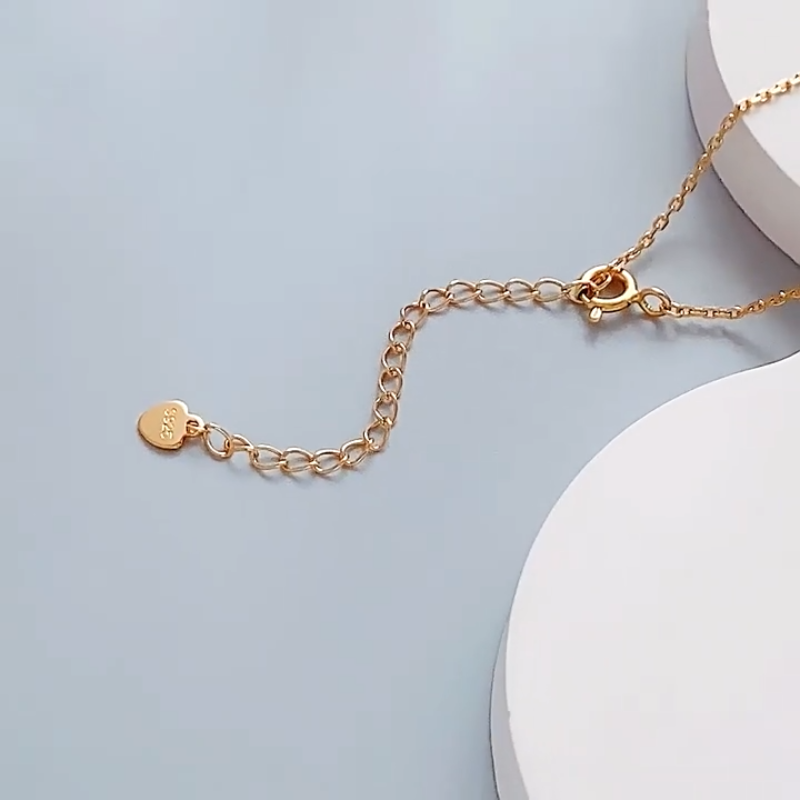 Classic Pearl Drop Necklace