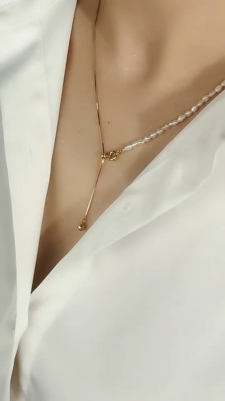 Natural rice bead pearl snake bone necklace